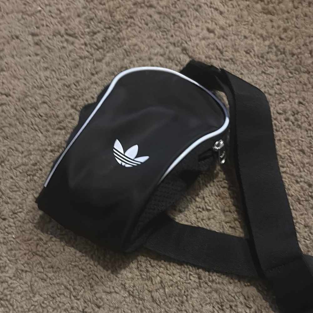Adidas Black Belt Bag Sleek Durable Design